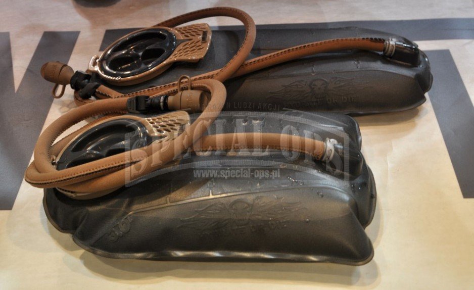 Bukłaki Camelbak Mil-Spec Antidote 3L long i Short
