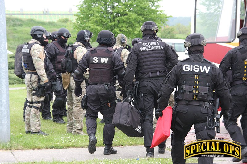Mistrzostwa Służby Więziennej w Technikach Interwencyjnych i Samoobronie & Tactical Prison Rescue 2016.