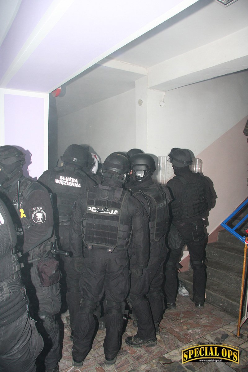 Mistrzostwa Służby Więziennej w Technikach Interwencyjnych i Samoobronie & Tactical Prison Rescue 2016.