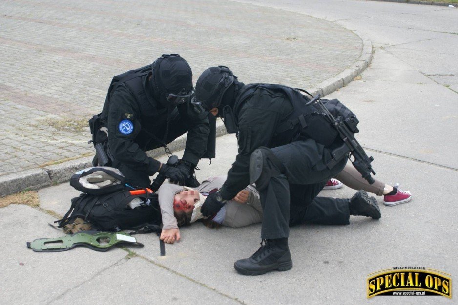 IV Zawody i Warsztaty Ratownictwa Taktycznego Grup Interwencyjnych Służby Więziennej Tactical Prison Rescue - 23-26.05.2017 - Wołów/Brzeg Dolny. - stacja: DEPTAK.