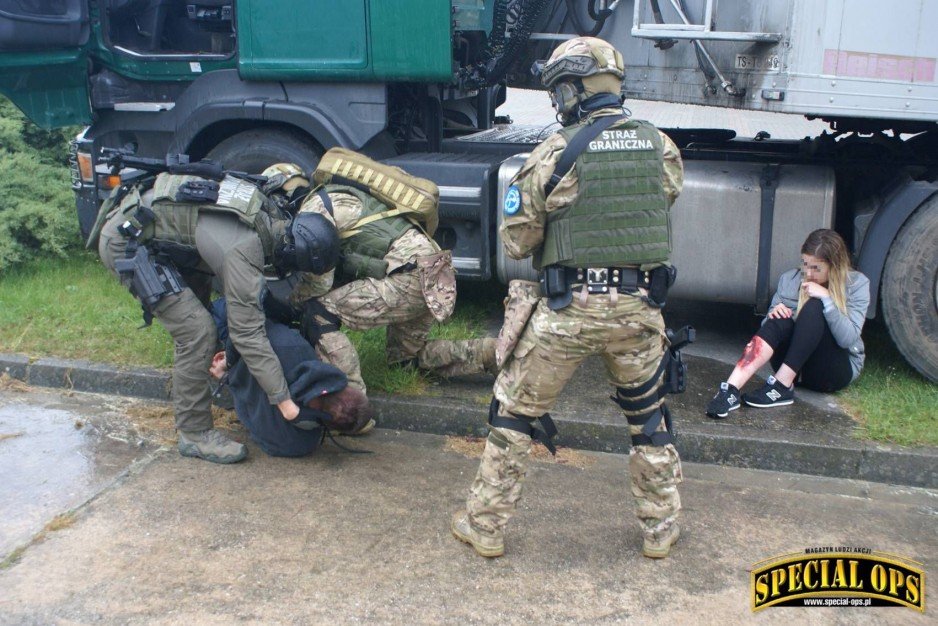 IV Zawody i Warsztaty Ratownictwa Taktycznego Grup Interwencyjnych Służby Więziennej Tactical Prison Rescue - 23-26.05.2017 - Wołów/Brzeg Dolny. - stacja: DEPTAK.