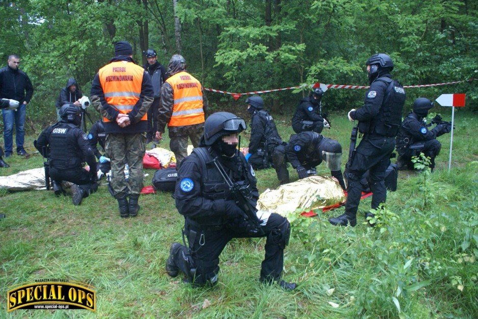 IV Zawody i Warsztaty Ratownictwa Taktycznego Grup Interwencyjnych Służby Więziennej Tactical Prison Rescue - 23-26.05.2017 - Wołów/Brzeg Dolny. - stacja: POSTERUNEK.