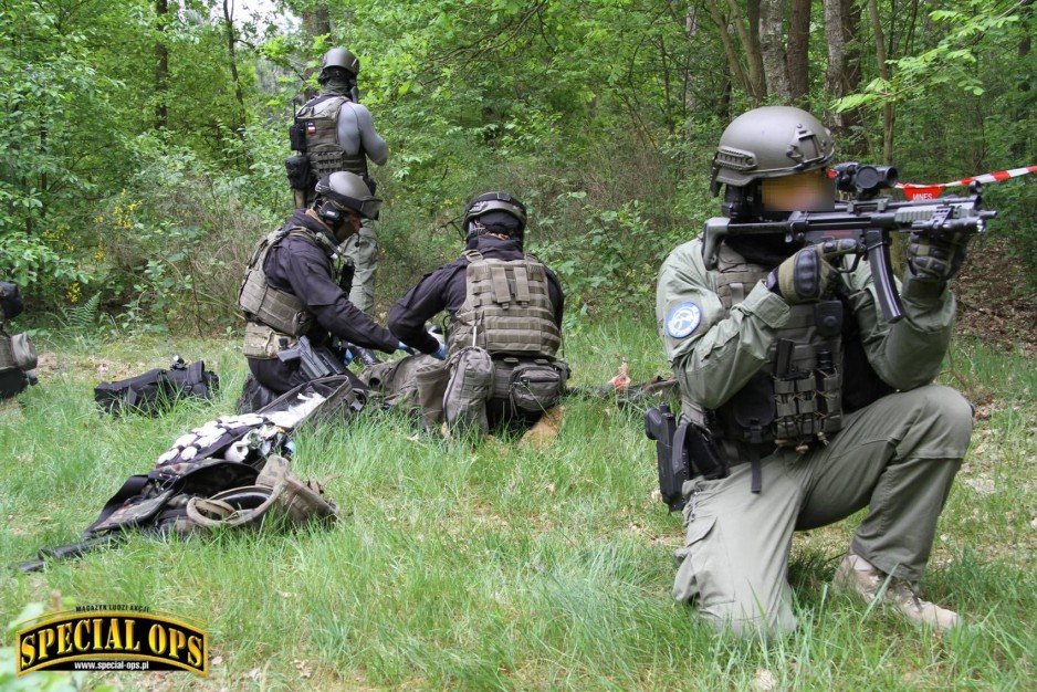 IV Zawody i Warsztaty Ratownictwa Taktycznego Grup Interwencyjnych Służby Więziennej Tactical Prison Rescue - 23-26.05.2017 - Wołów/Brzeg Dolny. - stacja: POSTERUNEK.