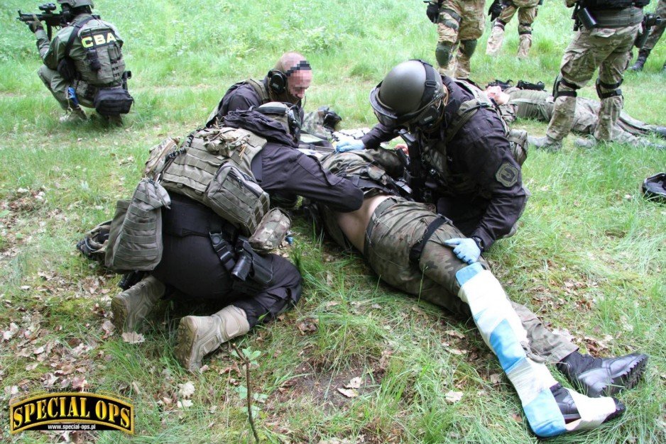 IV Zawody i Warsztaty Ratownictwa Taktycznego Grup Interwencyjnych Służby Więziennej Tactical Prison Rescue - 23-26.05.2017 - Wołów/Brzeg Dolny. - stacja: POSTERUNEK.