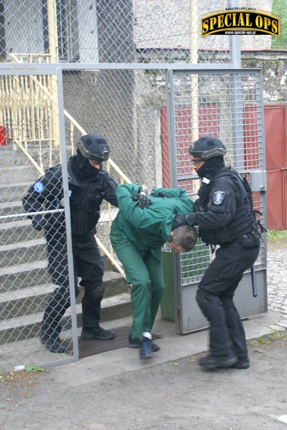 IV Zawody i Warsztaty Ratownictwa Taktycznego Grup Interwencyjnych Służby Więziennej Tactical Prison Rescue - 23-26.05.2017 - Wołów/Brzeg Dolny. - stacja: SPACER.