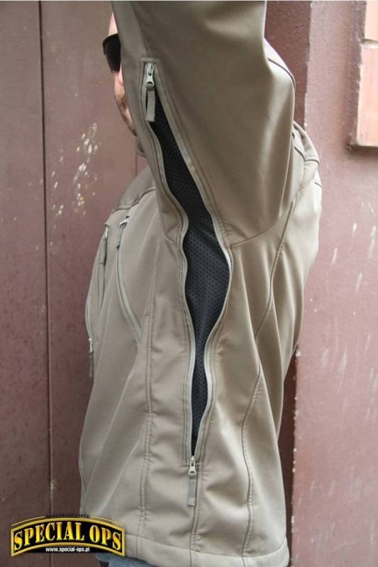 Softshell UF PRO Delta Eagle Gen. 2.