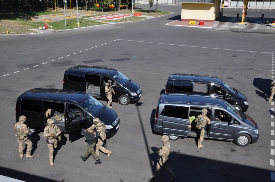 Wydział Działań Specjalnych OSŻW w Warszawie - pokaz dynamiczny podczas Dni Transportu Publicznego.