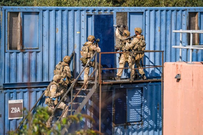 Royal Marines podczas szkolenia
Fot. Źr&oacute;dło: Royal Navy