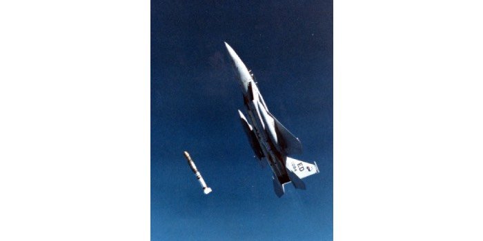 Wystrzelenie pocisku przeciwsatelitarnego ASM-135 Fot. USAF