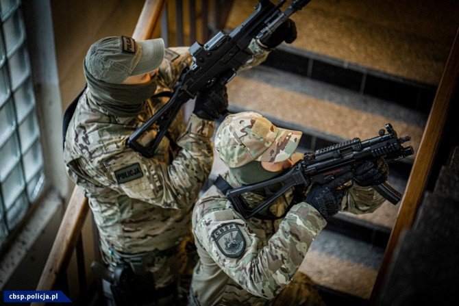 Funkcjonariusze CBŚP w czasie szkolenia. Fot. cbśp.policja.pl
&nbsp;