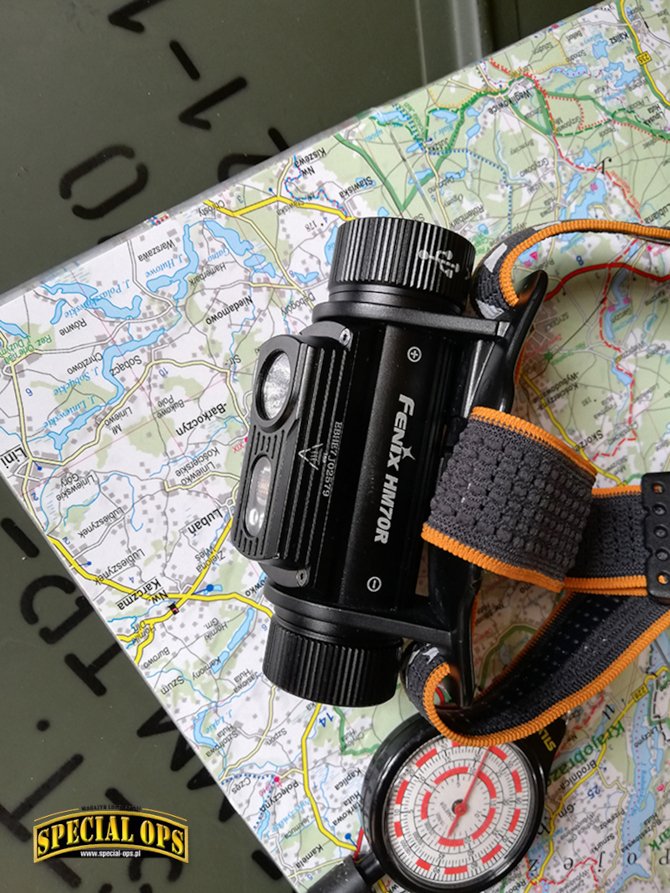 Latarka czołowa Fenix HM70R