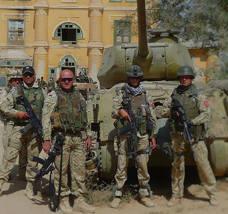 Marcin Szymański z oddziałem