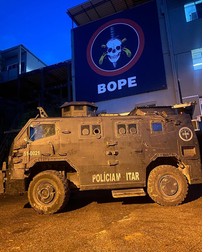Pojazd opancerzony BOPE