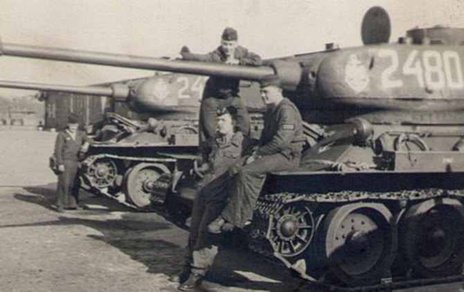 Zołnierze 7 łużyckiej dywizji desantowej