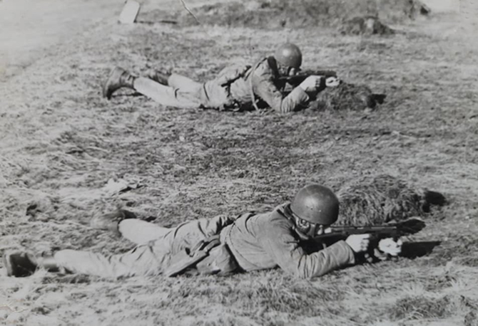 Żołnierze w czasie szkolenia