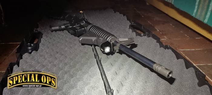 Olight Sigurd na karabinku ISSC MSR MK22