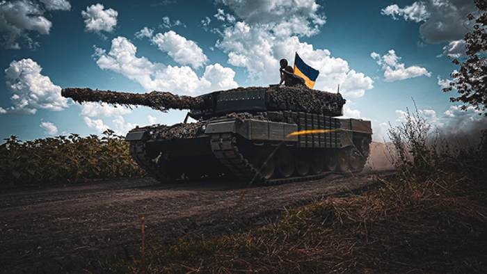 Czołg Leopard 2 A6 w barwach Ukrainy