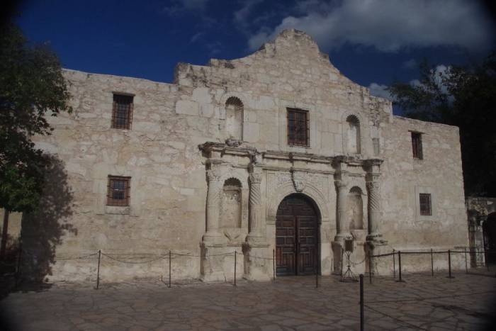 texas san antonio famous alamo mission