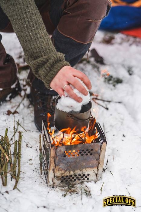 biwak zima bushcraft