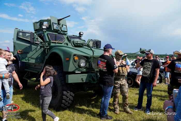 Militaria z USA na American Cars Mania! Fot. American Cars Mania