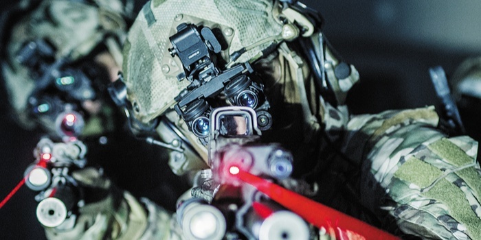 Okładka Kompendium SPECIAL OPS 2026. Foto. Cisi i Skuteczni