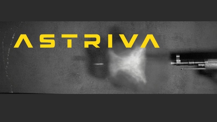 astriva ochrona balistyczna - szare zdjecie z żółtym napisem