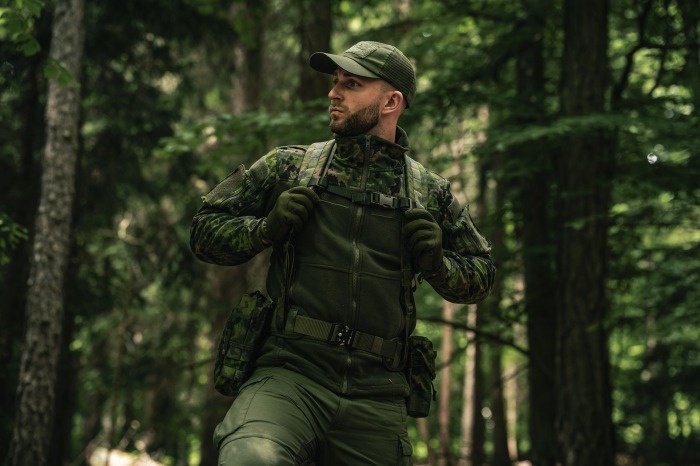 Retraktory Gear Keeper &ndash; dlaczego coraz częściej zastępują klasyczne smycze taktyczne? Fot. Militaria.pl